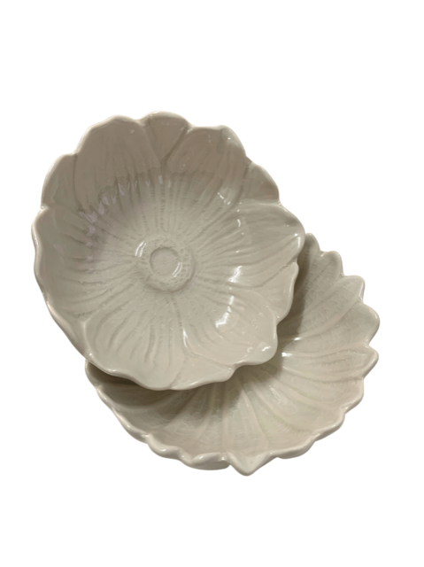 Salt & Olive Oil Leaf Dishes - Set of 2